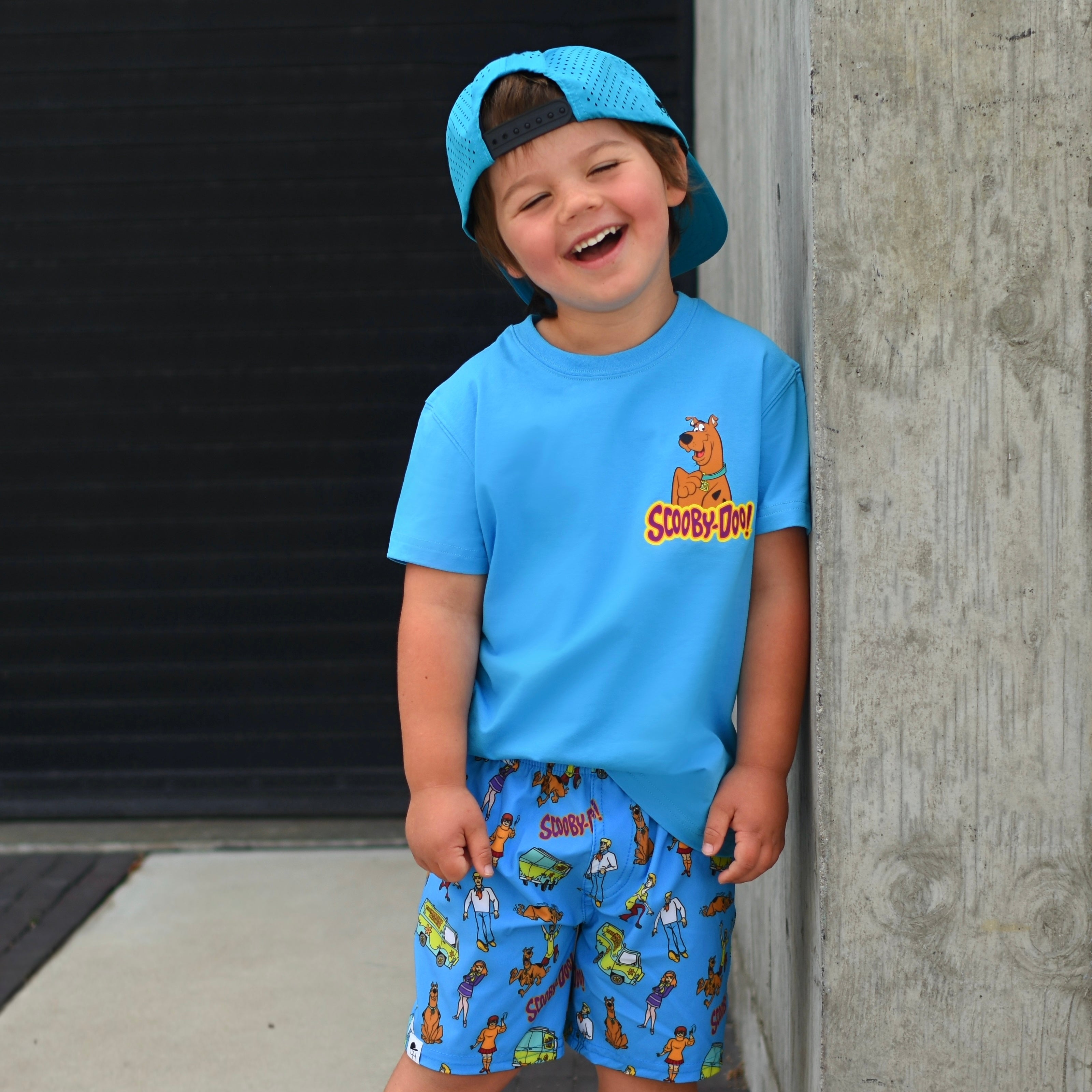 Scooby Doo Hybrid Walk Shorts