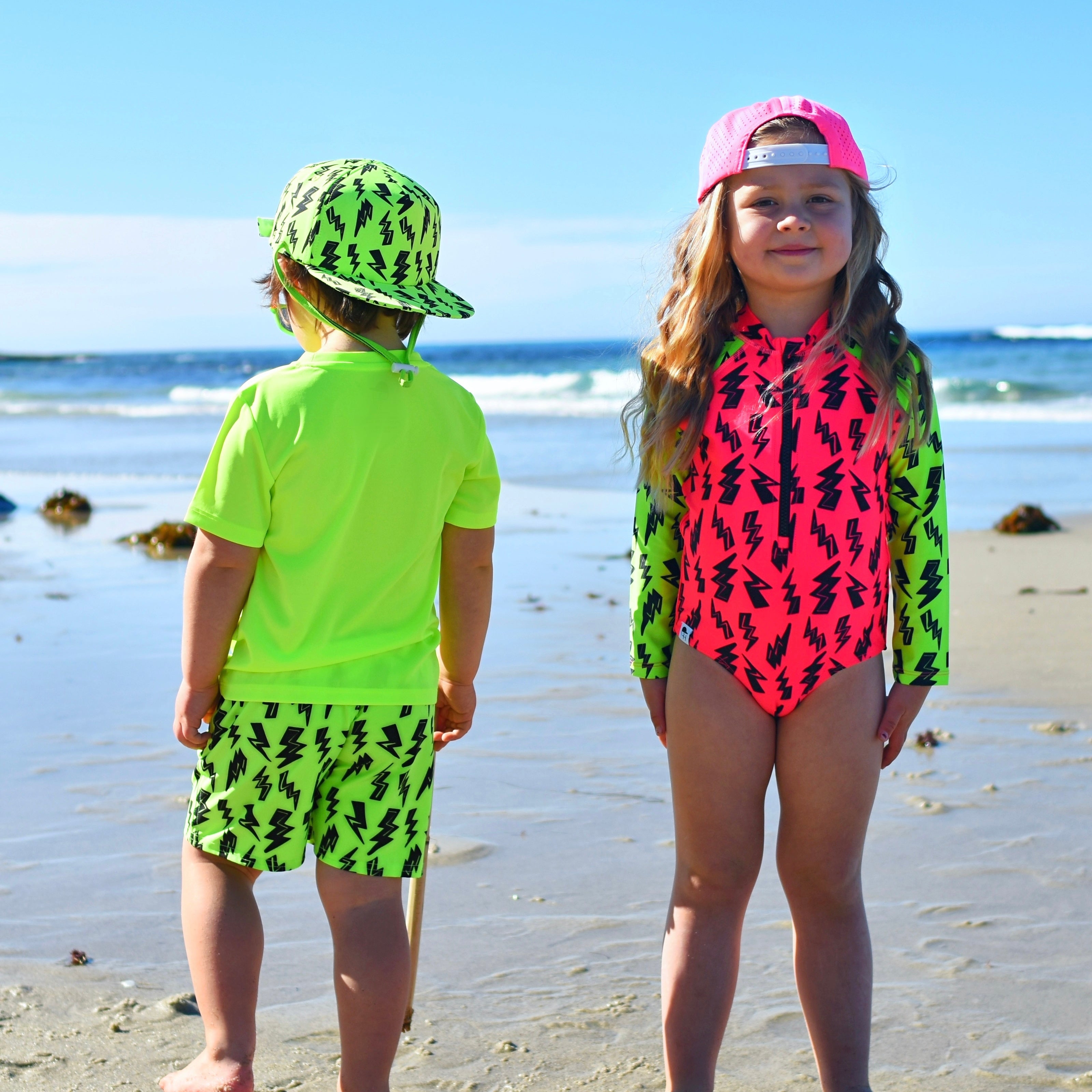 Neon Spotfast™ Surf Hat
