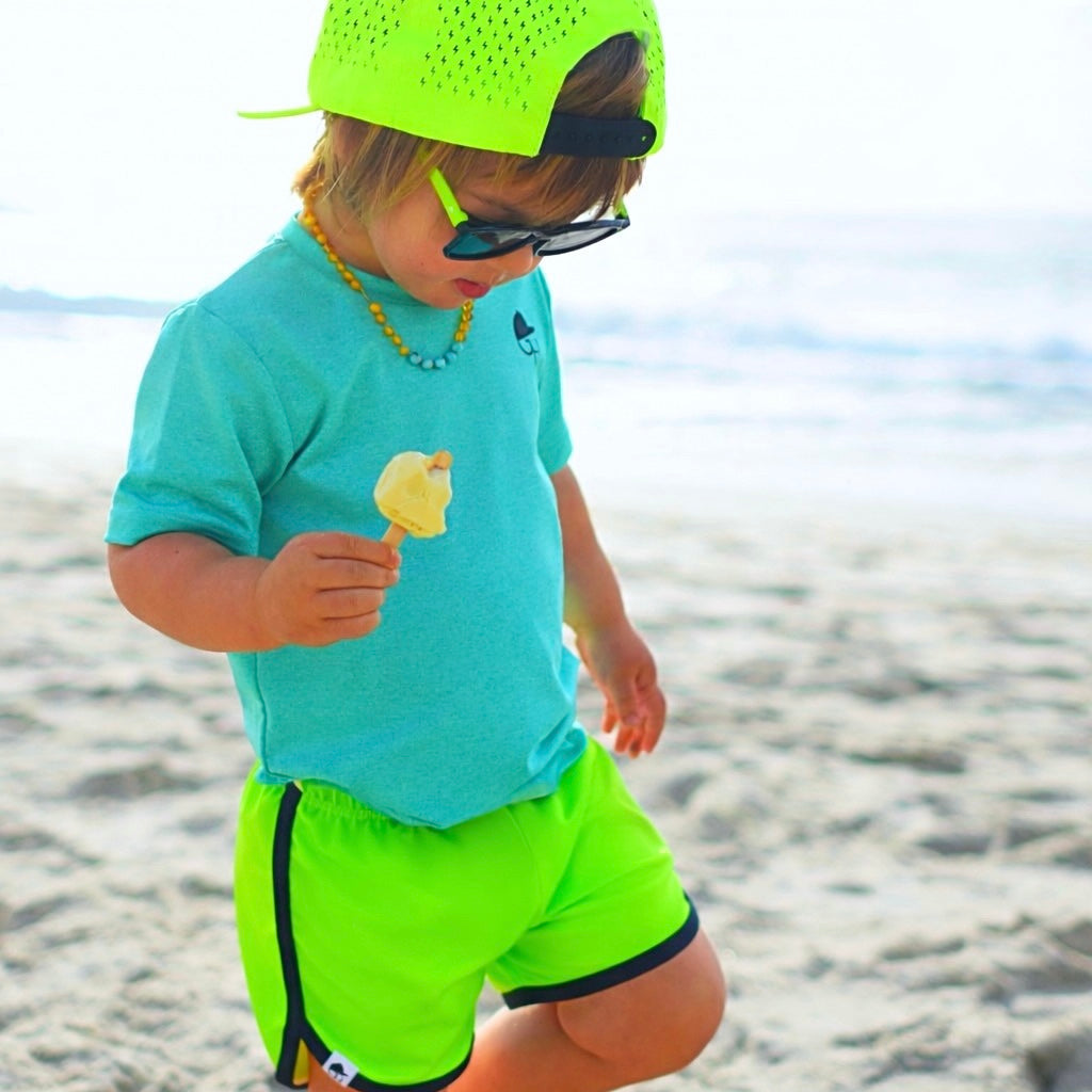 Neon Spotfast™ Sun Protection SS Swim Shirt