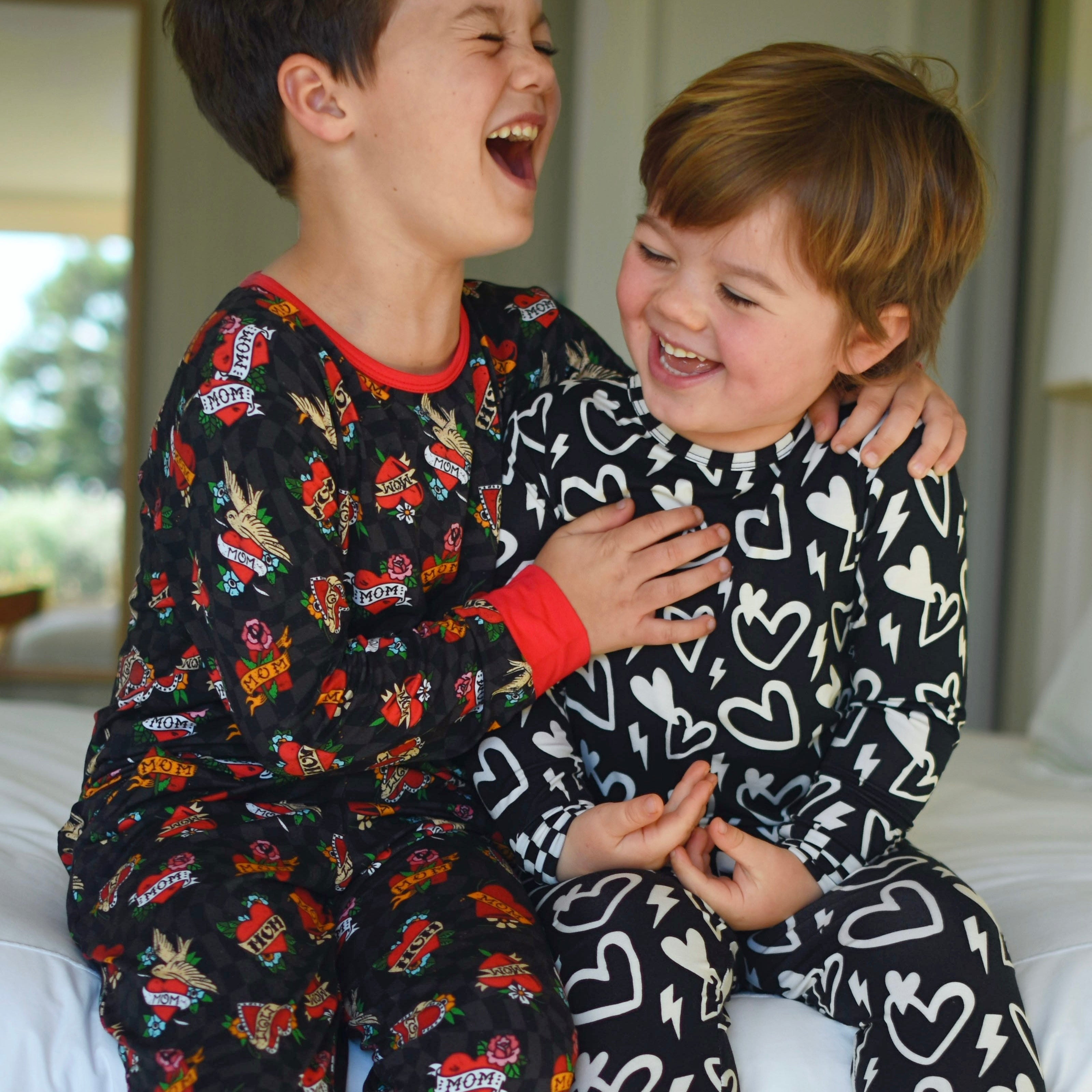 BW Hearts Bamboo Long Sleeve Pajamas