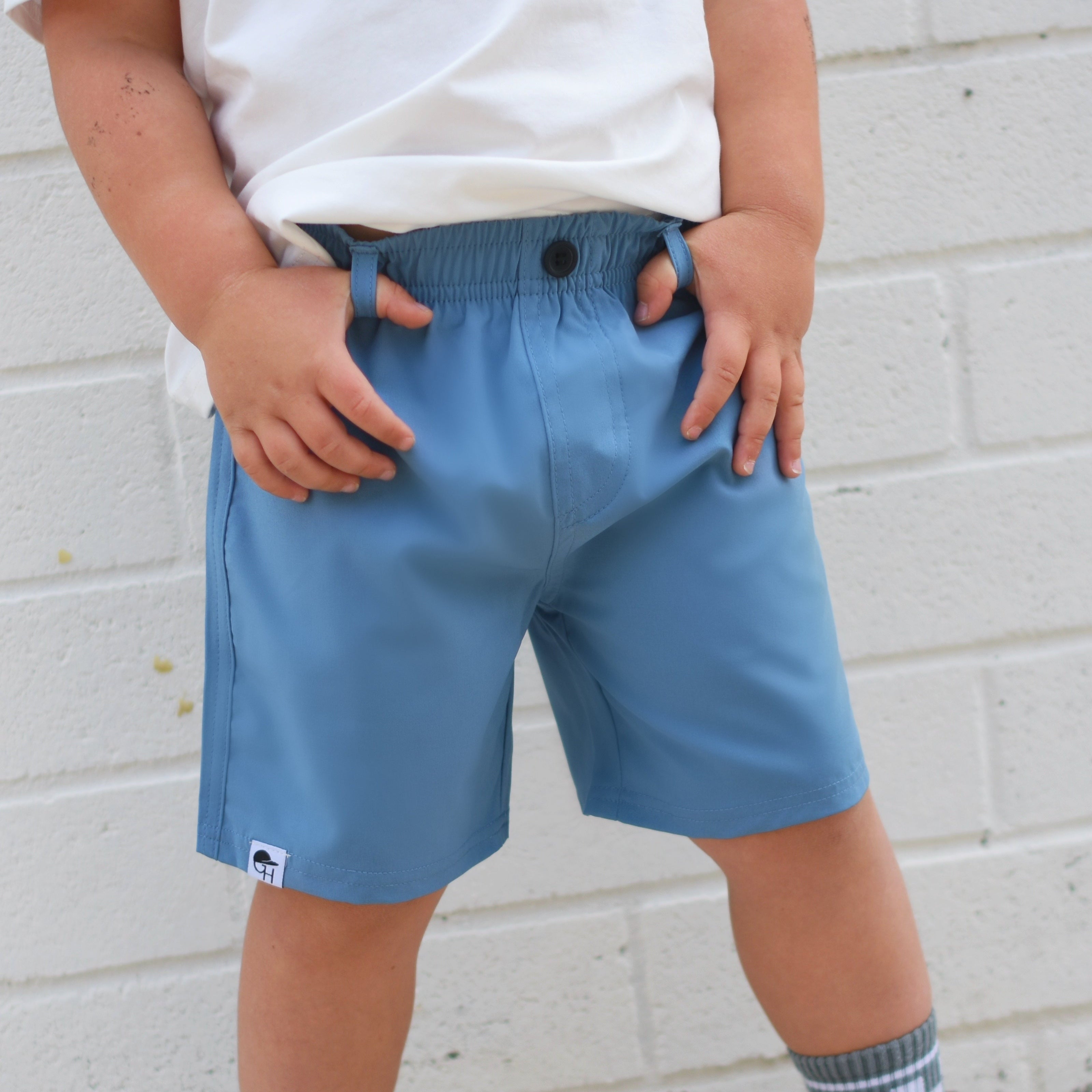 Hybrid Walk Shorts