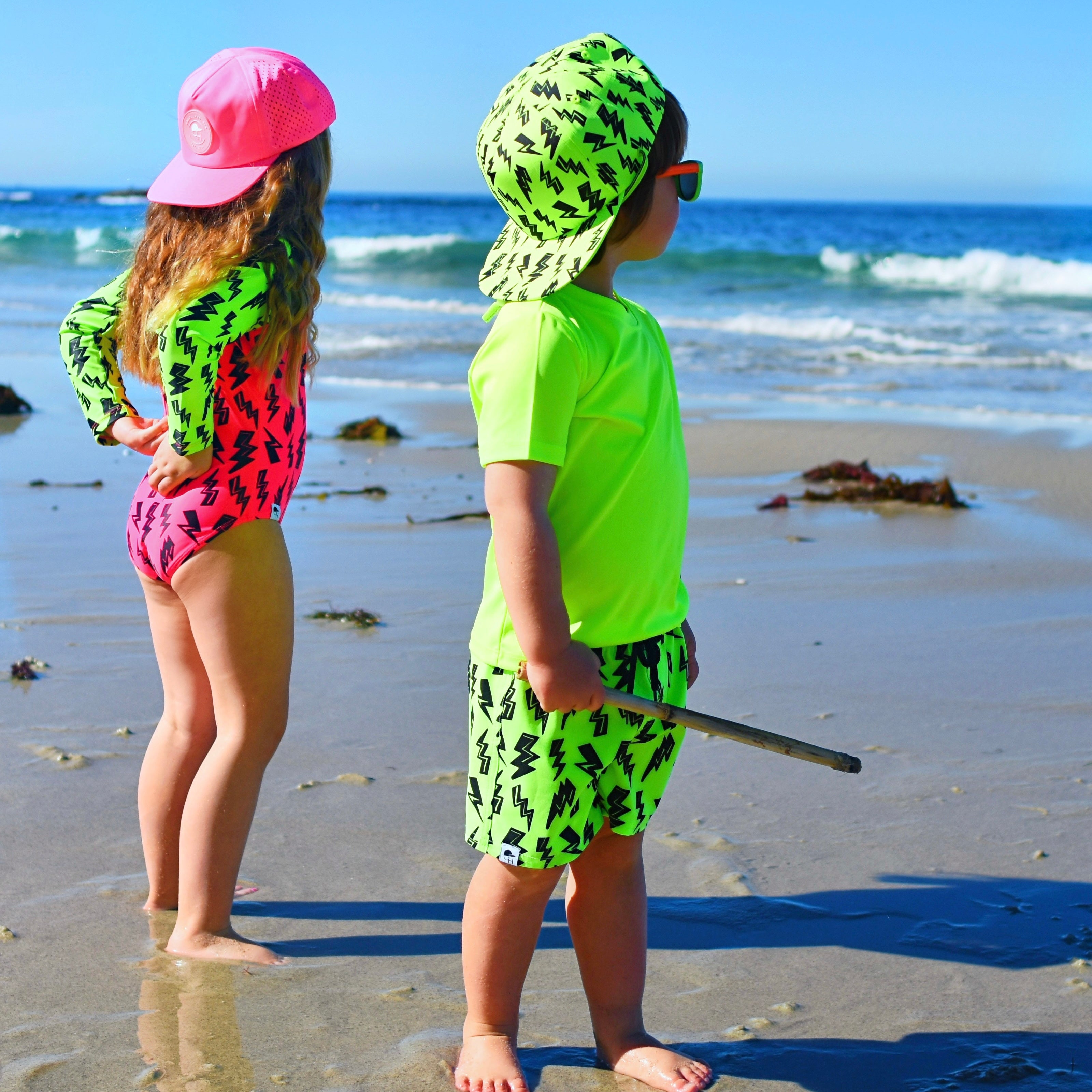 Neon Spotfast™ Surf Hat
