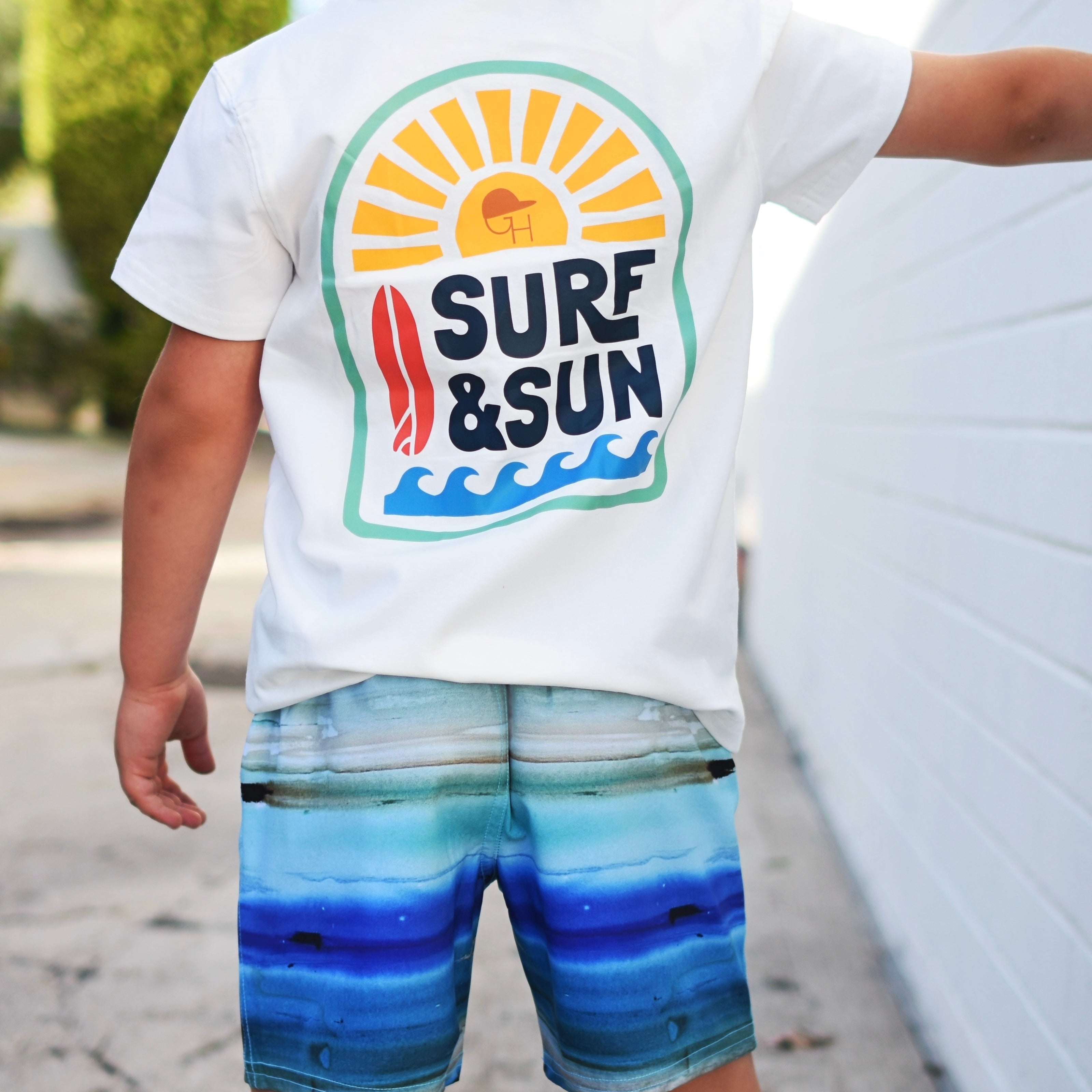Surf & Sun Cotton Pocket Tee