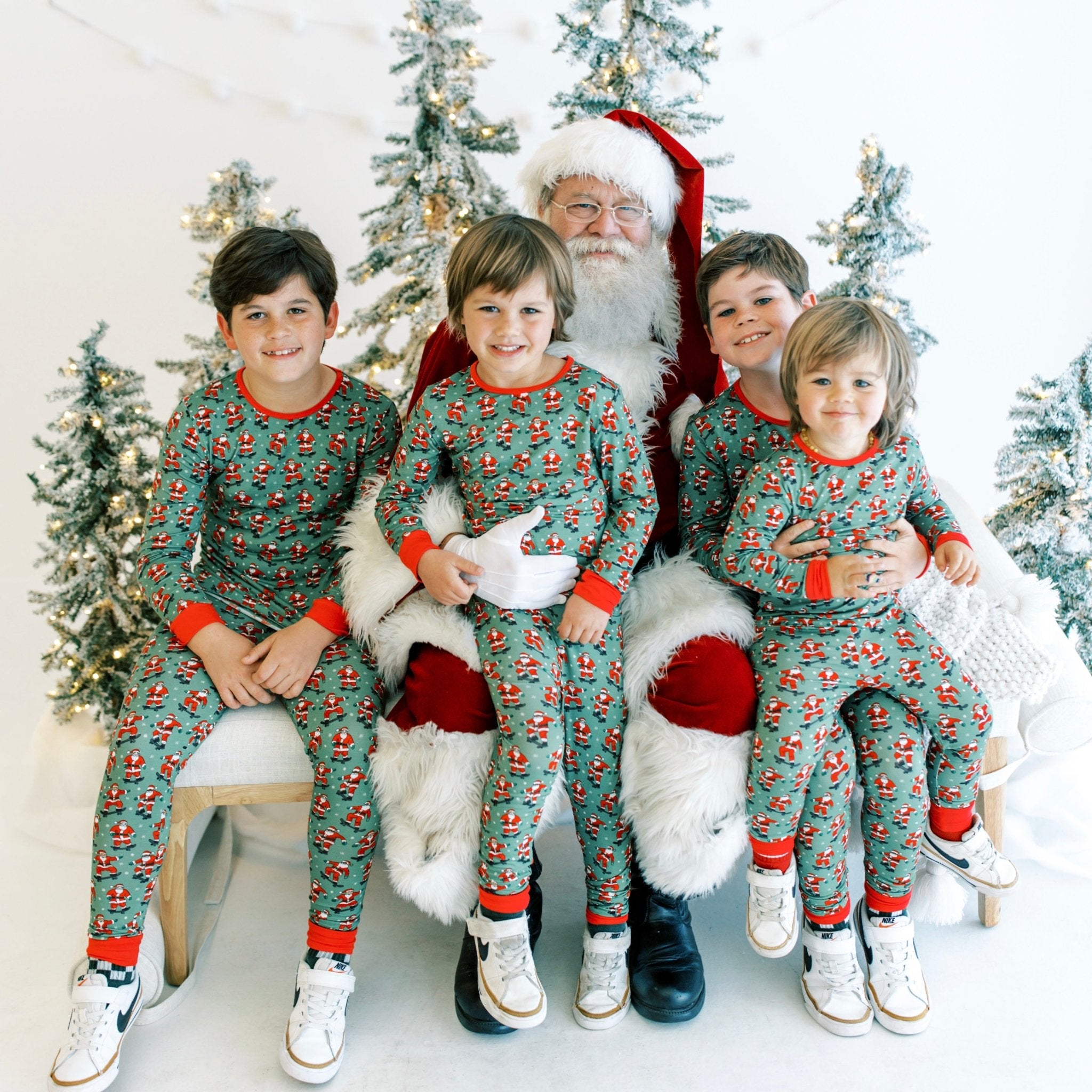 Holiday Bamboo Long Sleeve Pajamas - George Hats