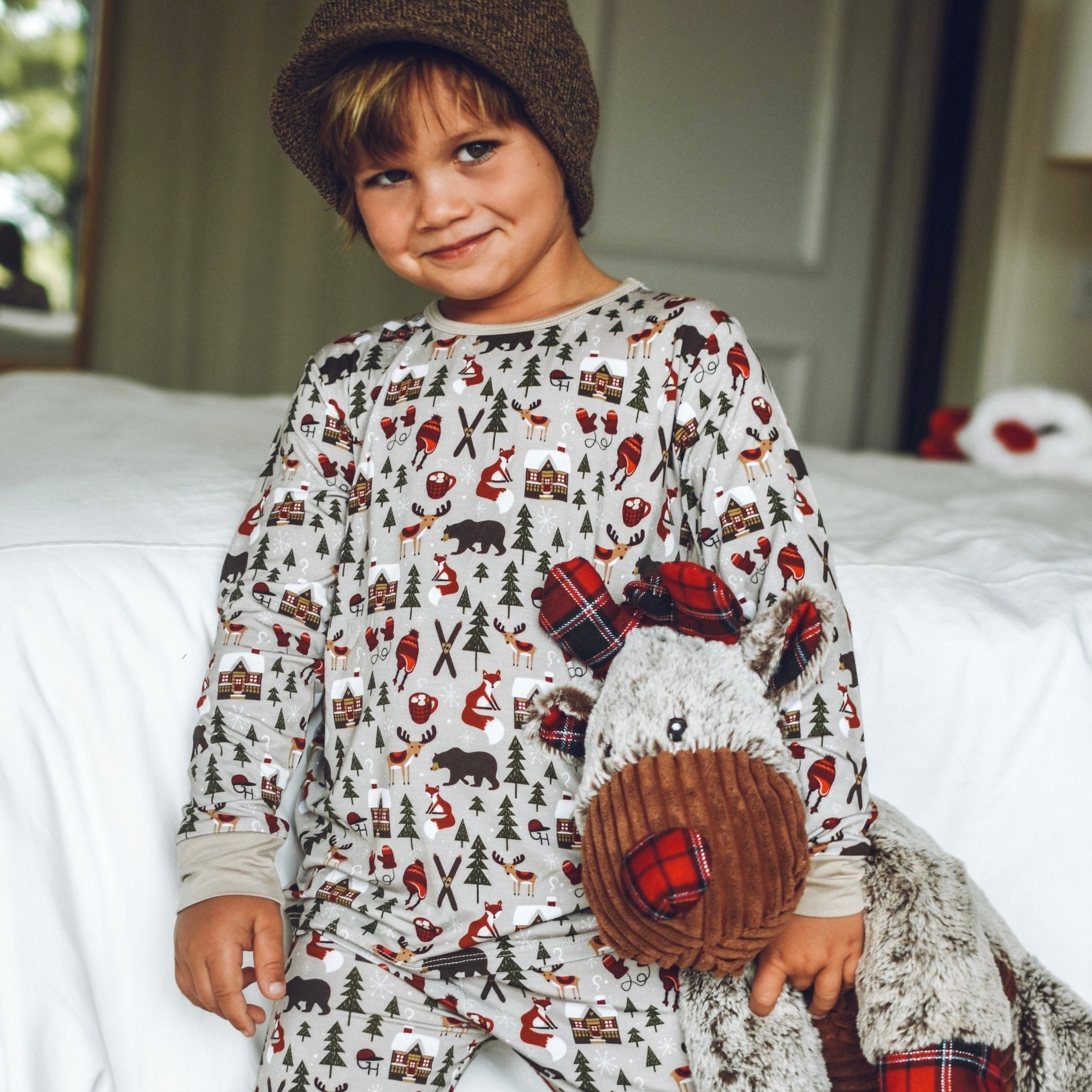 Holiday Bamboo Long Sleeve Pajamas - George Hats