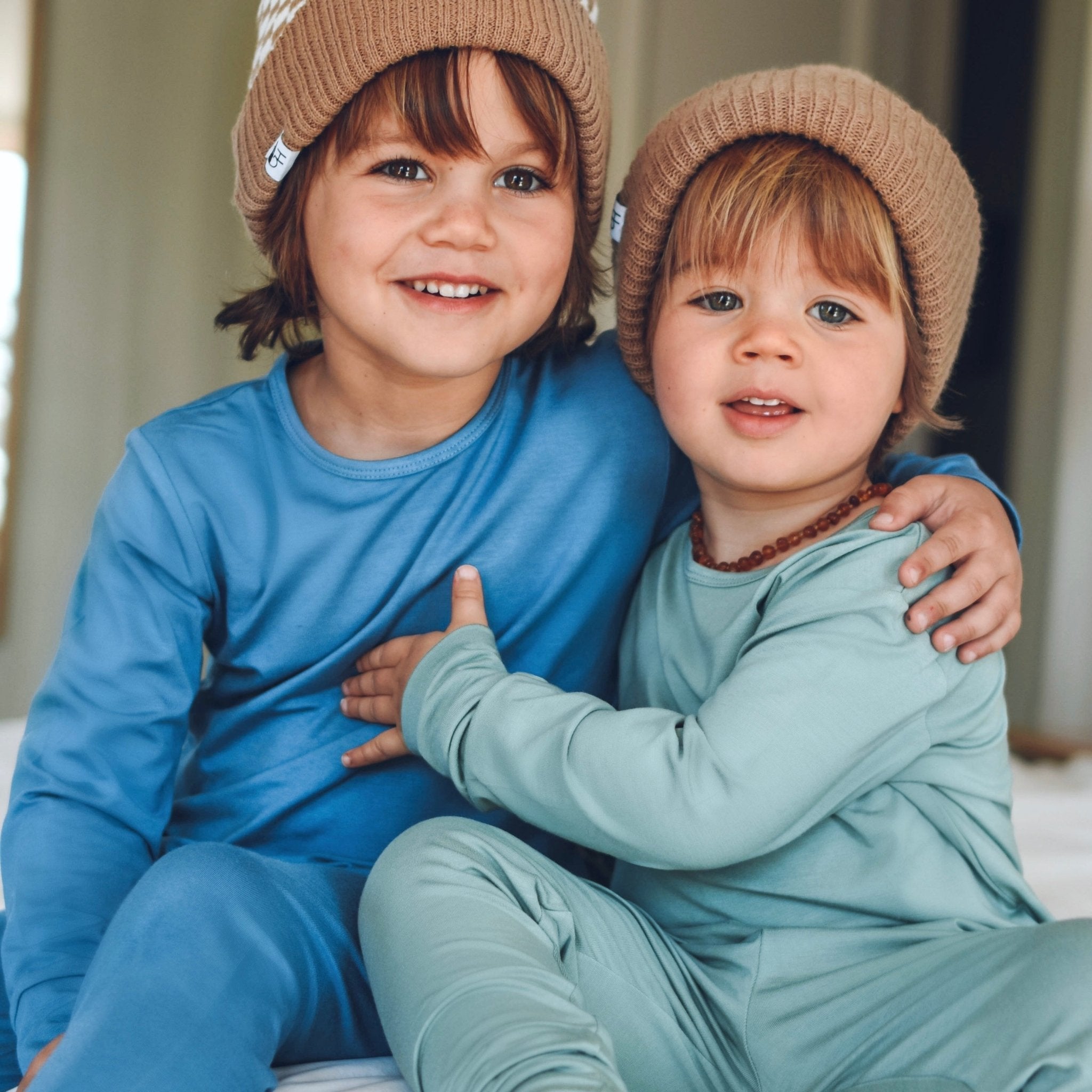 Medium Weight Bamboo Long Sleeve Pajamas - George Hats