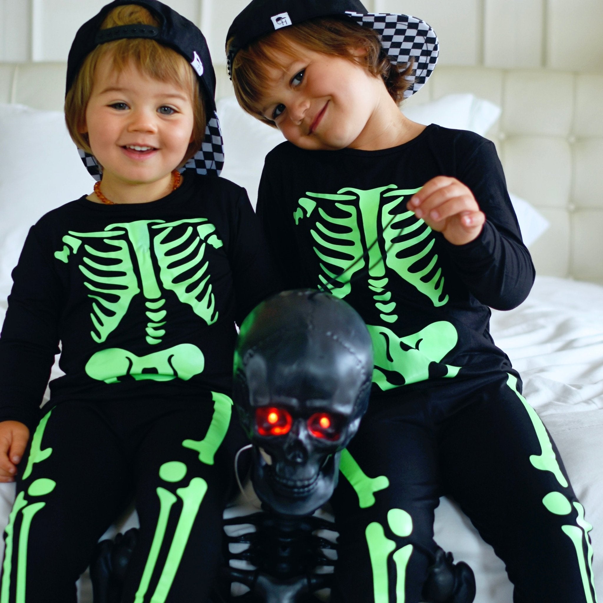 Neon Skeleton Bamboo Long Sleeve Pajamas - George Hats