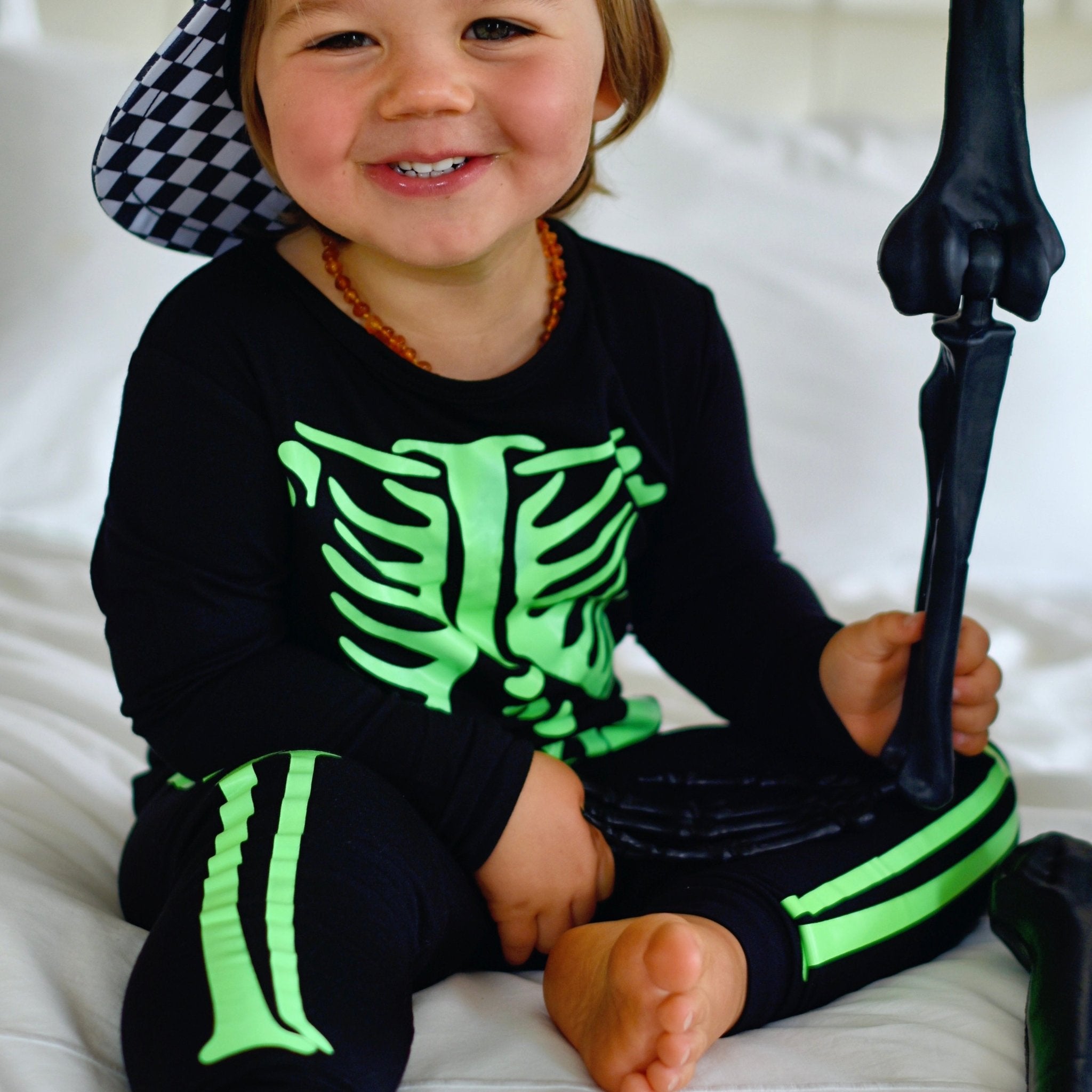 Neon Skeleton Bamboo Long Sleeve Pajamas - George Hats