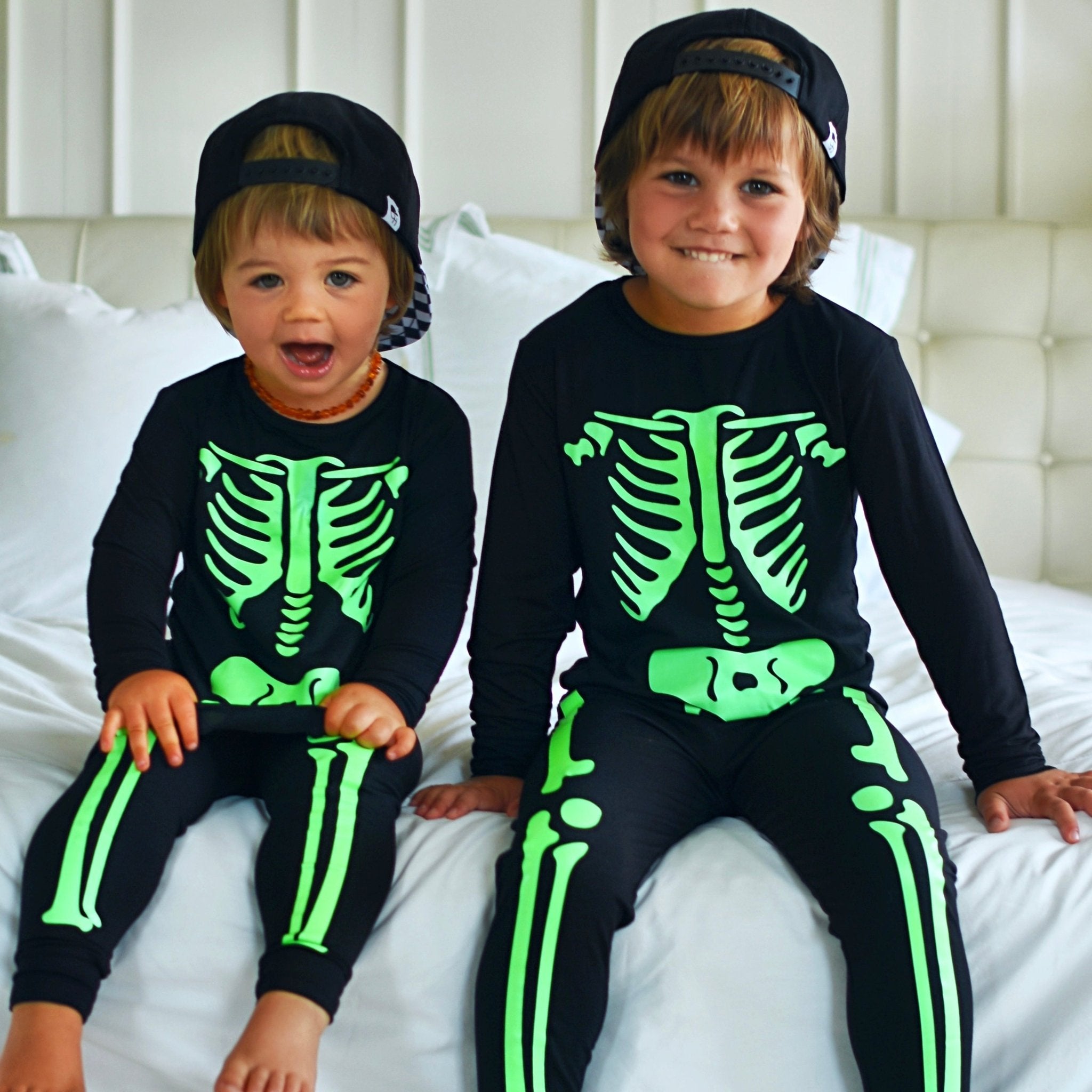 Neon Skeleton Bamboo Long Sleeve Pajamas - George Hats