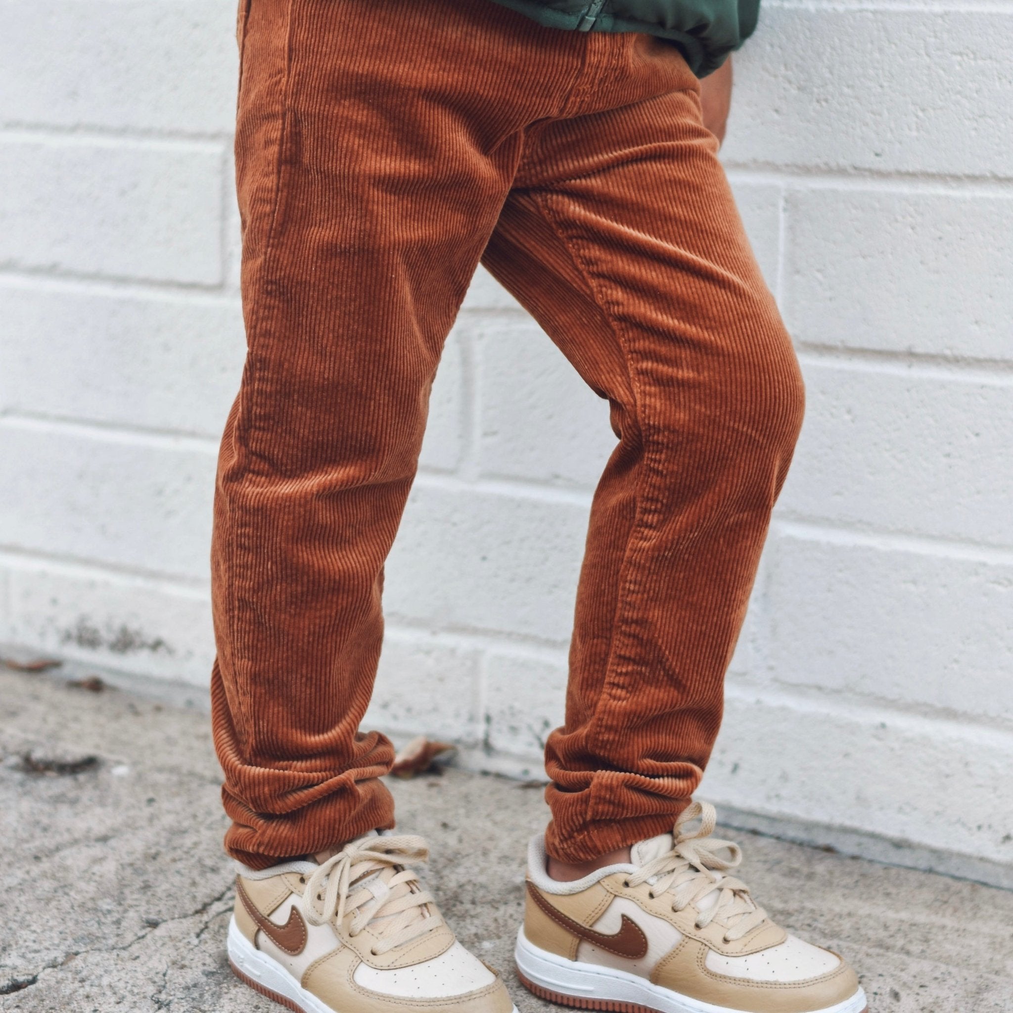 Thick Corduroy Pants - George Hats