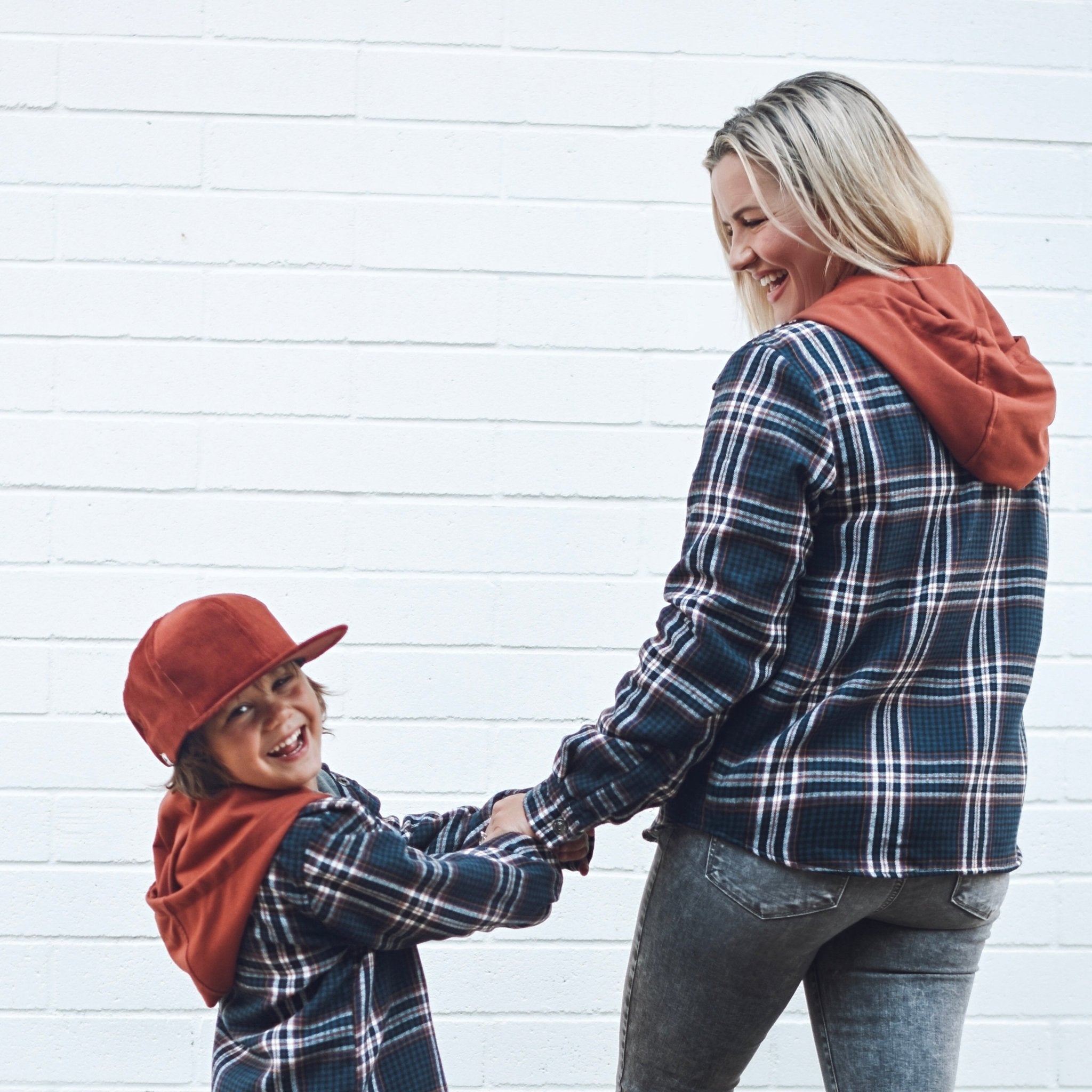 Women’s Midnight Plaid Hooded Flannel - George Hats