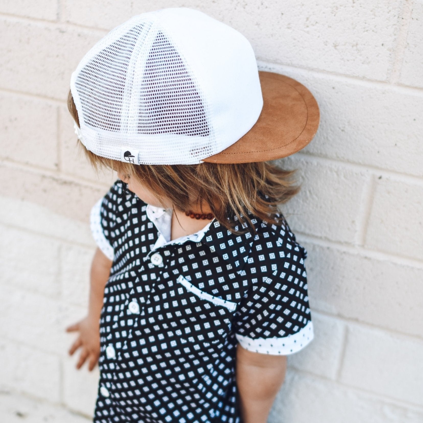 Black White Collared Shirt - George Hats